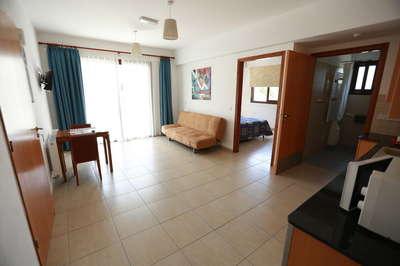 C & A Hotel Apartments Polis Exterior foto